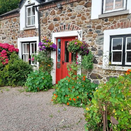 Berwick Hall Cottage Moira  Kültér fotó