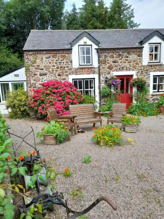 Berwick Hall Cottage Moira  Kültér fotó